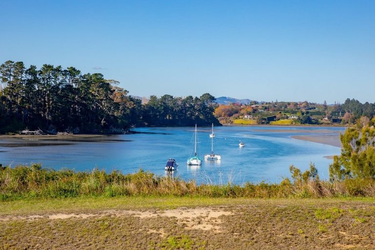 Photo of property in 293 Plummers Point Road, Whakamarama, Tauranga, 3172