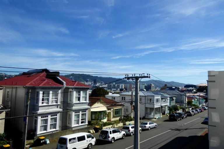 Photo of property in Melksham Towers, 203/131 Brougham Street, Mount Victoria, Wellington, 6011