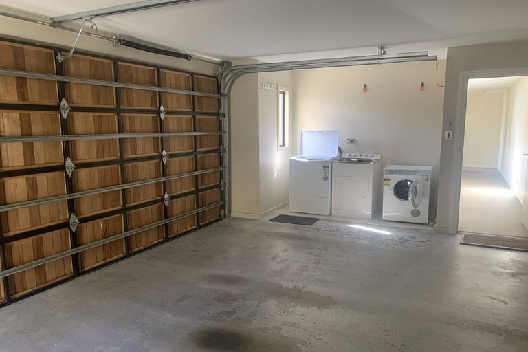 Photo of property in 11 Ansted Place, Wanaka, 9305