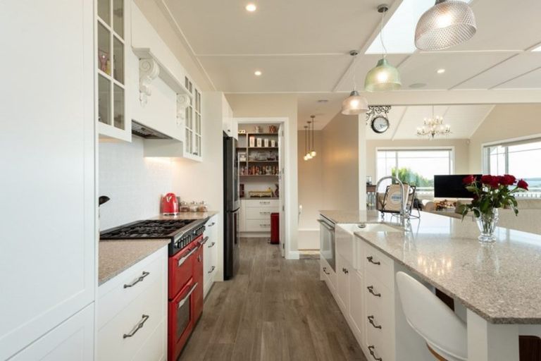 Photo of property in 141 Ngatai Road, Otumoetai, Tauranga, 3110