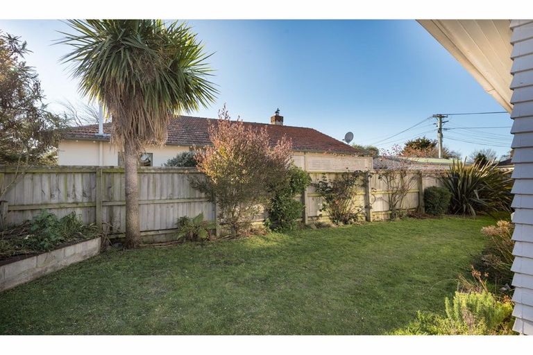 Photo of property in 35 Hillier Place, Spreydon, Christchurch, 8024