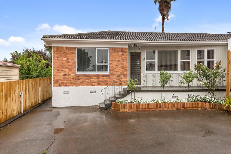 Photo of property in 3/52 Great South Road, Papatoetoe, Auckland, 2025