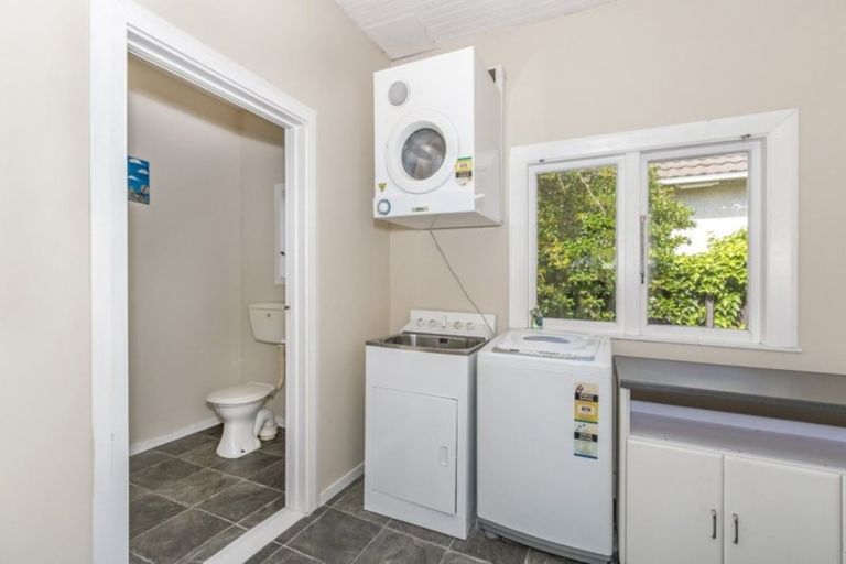 Photo of property in 24 Frankleigh Street, Somerfield, Christchurch, 8024