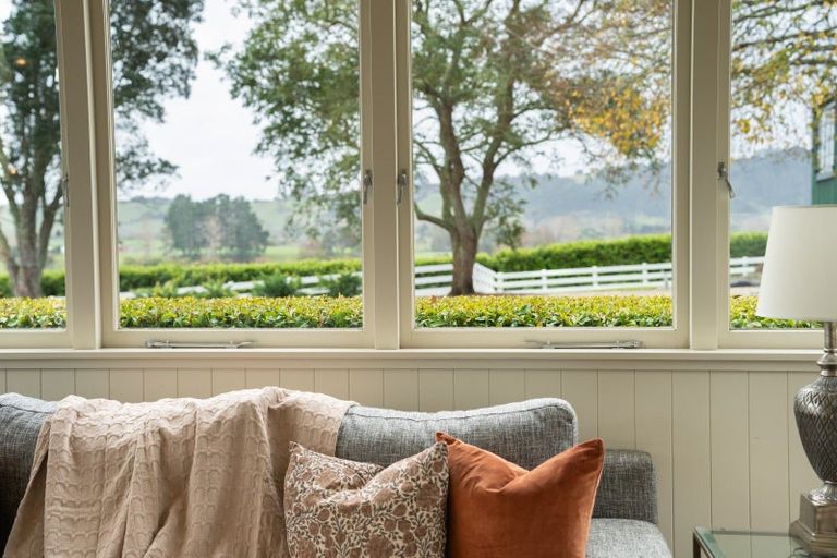 Photo of property in 316 Monument Road, Clevedon, Papakura, 2582