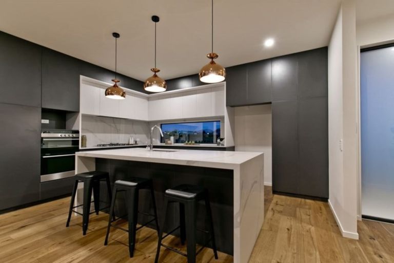 Photo of property in 26 Huarahi Pai Road, Huapai, Kumeu, 0810