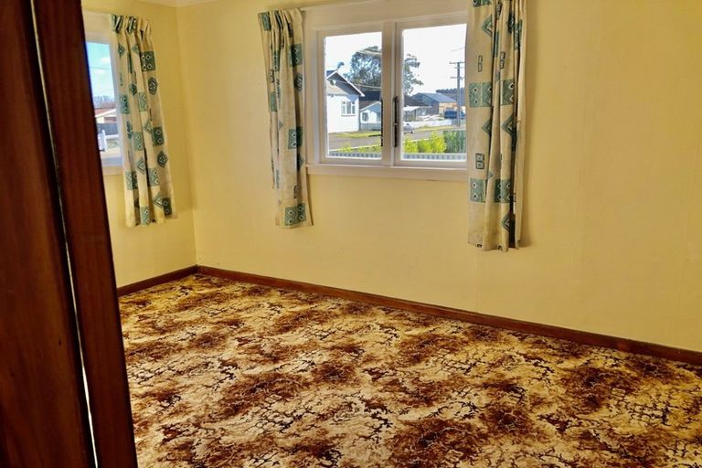 Photo of property in 2 Liddell Street, Foxton, 4814