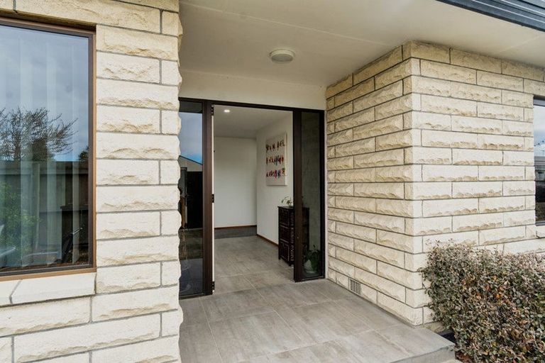 Photo of property in 6 Constitution Avenue, Milton, 9220