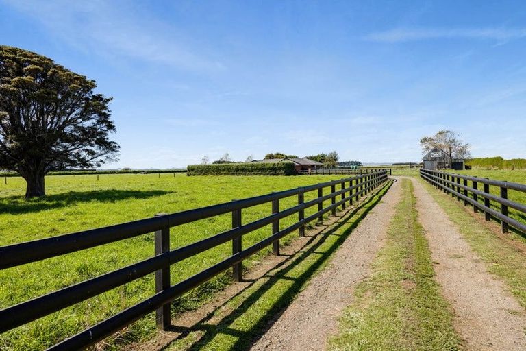 Photo of property in 268 Waihi Road, Hawera, 4673