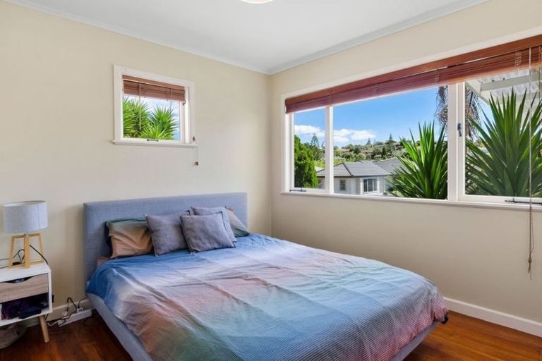 Photo of property in 1/23 Alexander Avenue, Torbay, Auckland, 0630