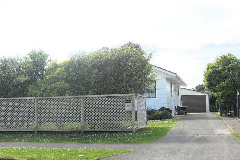 Photo of property in 55 Burundi Avenue, Clendon Park, Auckland, 2103