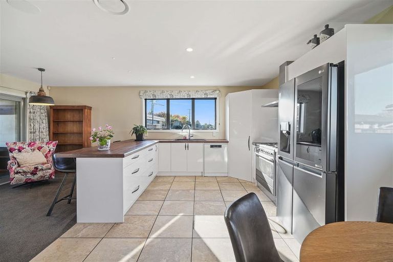 Photo of property in 17 Bailey Street, Templeton, Christchurch, 8042