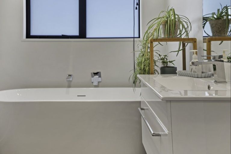 Photo of property in 8 Burntwood Lane, Pegasus, 7612