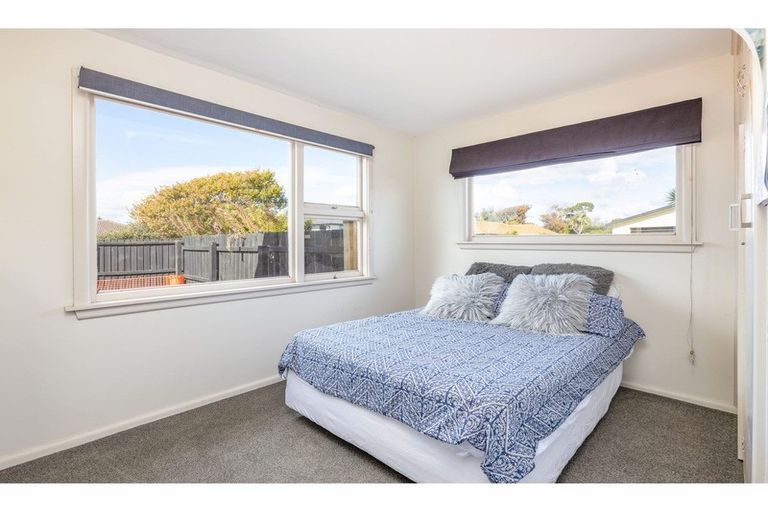Photo of property in 100 Bridge Street, New Brighton, Christchurch, 8061