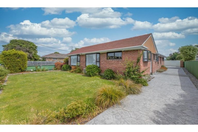 Photo of property in 417 Innes Road, Mairehau, Christchurch, 8052