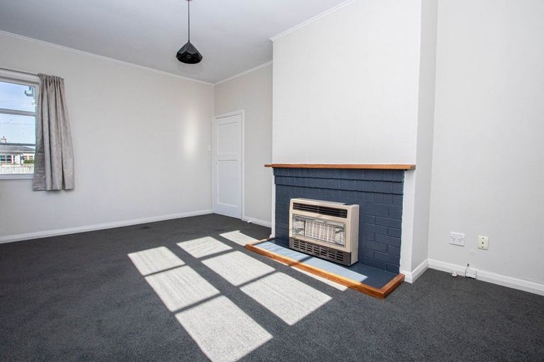 Photo of property in 76 Williams Street, Cambridge, 3434