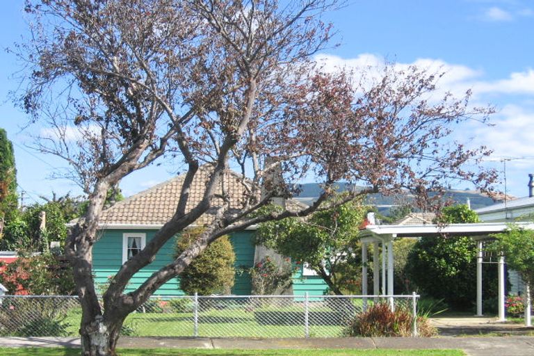 Photo of property in 5 Willow Grove, Ebdentown, Upper Hutt, 5018