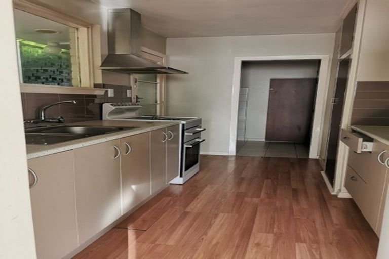 Photo of property in 1/387 Withells Road, Avonhead, Christchurch, 8042