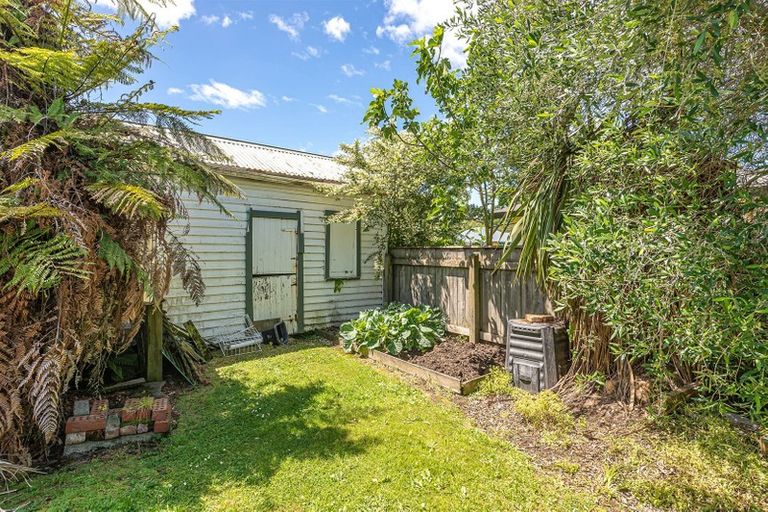 Photo of property in 16 Wakefield Street, Whanganui East, Whanganui, 4500
