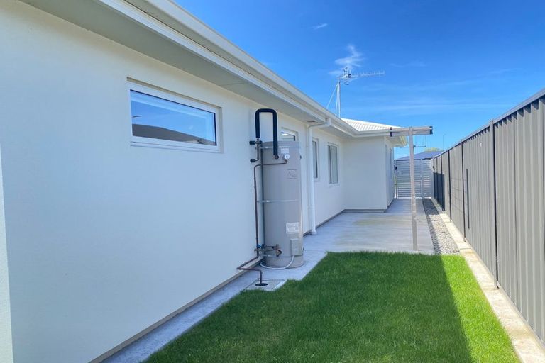 Photo of property in 10 Cassin Place, Taradale, Napier, 4112