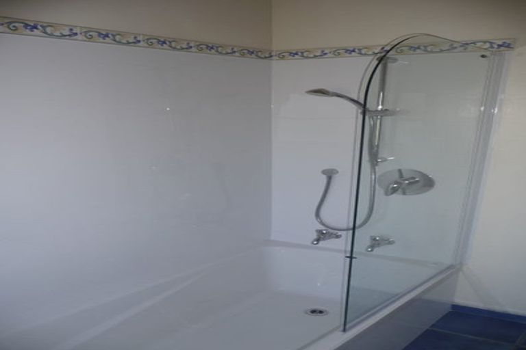 Photo of property in 89 Sunshine Avenue, Karori, Wellington, 6012