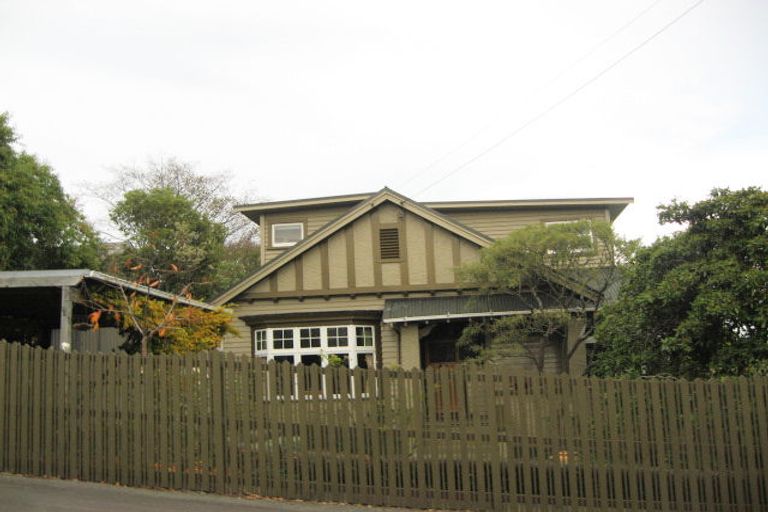 Photo of property in 24 Elliot Street, Andersons Bay, Dunedin, 9013