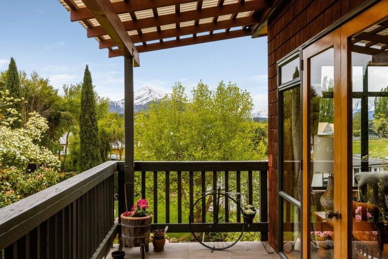 Photo of property in 3 Kinnibeg Street, Albert Town, Wanaka, 9305