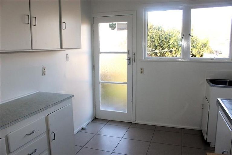 Photo of property in 9b Church Street, Northcote Point, Auckland, 0627