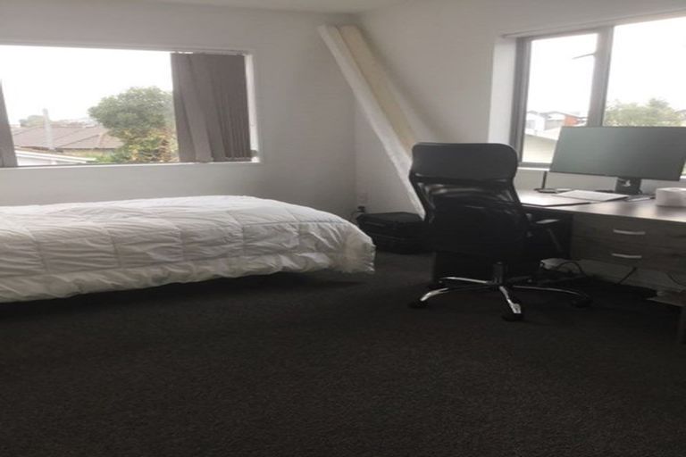 Photo of property in 70b Elizabeth Street, Riccarton, Christchurch, 8041