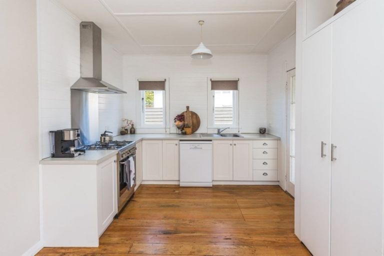 Photo of property in 48 Kawatiri Avenue, Gonville, Whanganui, 4501