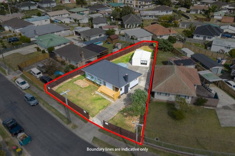 Photo of property in 18 Tyrone Street, Otara, Auckland, 2023