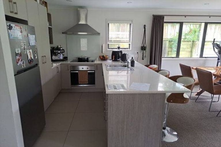 Photo of property in 49 Maylee Crescent, Gulf Harbour, Whangaparaoa, 0930