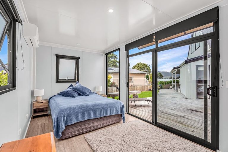 Photo of property in 1 Manaia Road, Tairua, 3508