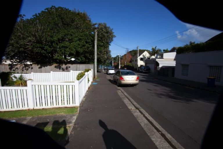 Photo of property in 3/12 Buchanan Street, Devonport, Auckland, 0624