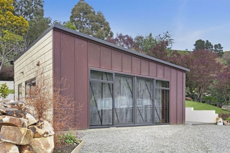 Photo of property in 25 Alderson Avenue, Hillsborough, Christchurch, 8022