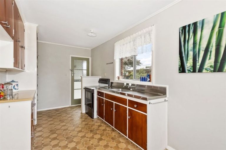 Photo of property in 22 Larnach Street, St Andrews, Hamilton, 3200