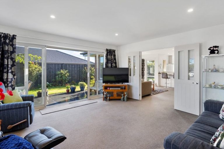 Photo of property in 28 Mcdermott Place, Halswell, Christchurch, 8025