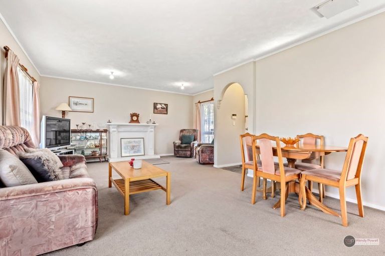 Photo of property in 10b Purser Grove, Fairfield, Lower Hutt, 5011