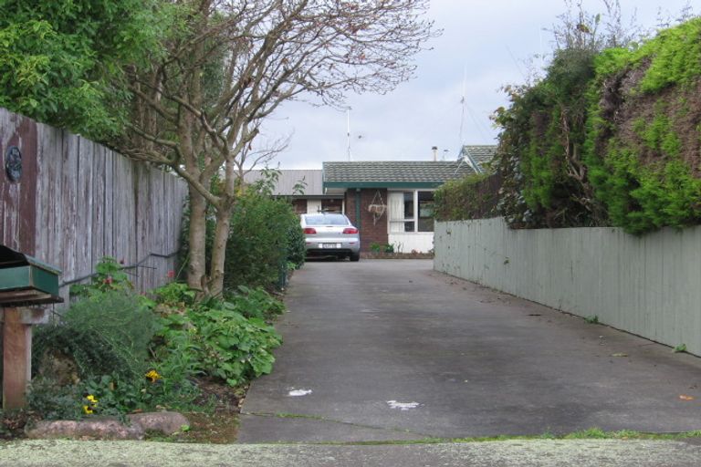 Photo of property in 137b Heretaunga Street, Palmerston North, 4414