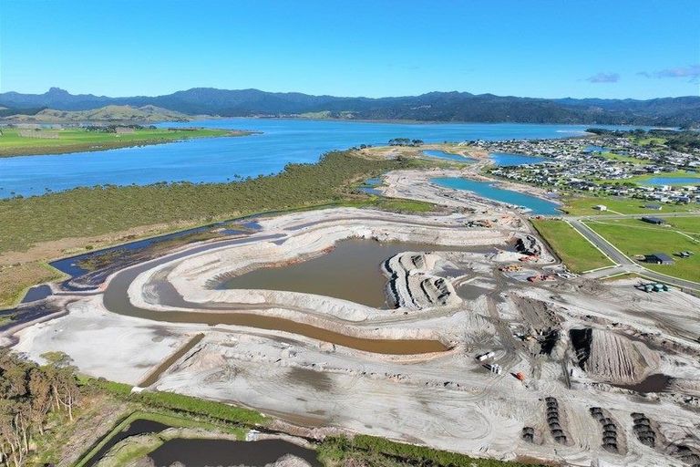 Photo of property in 173 Kopani Road, Matarangi, 3592