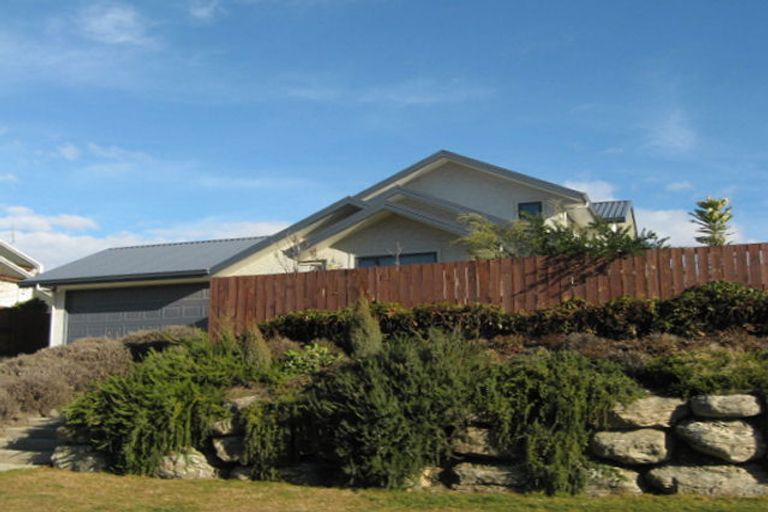 Photo of property in 4 Aspinall Street, Wanaka, 9305