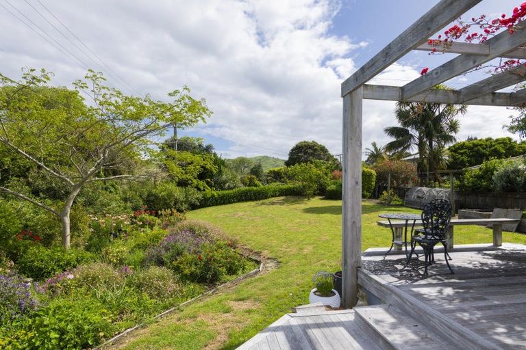 Photo of property in 2 Douglas Street, Okitu, Gisborne, 4010