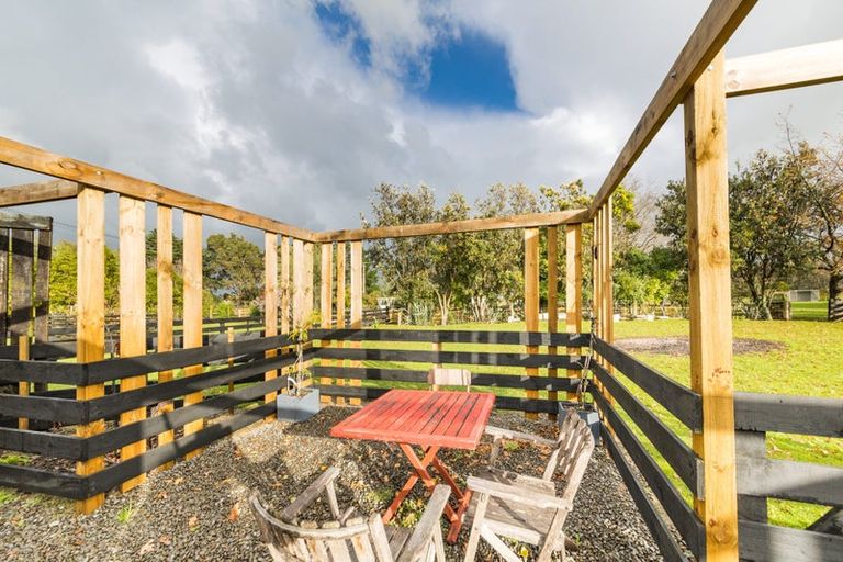 Photo of property in 24 Gorton Street, Bulls, 4818