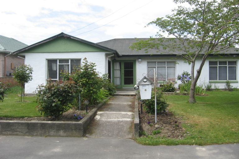 Photo of property in 6 Larch Place, Casebrook, Christchurch, 8051