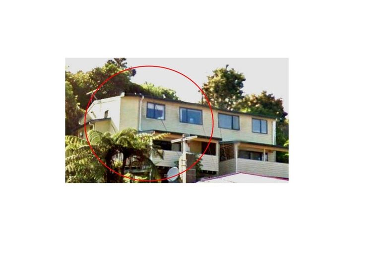 Photo of property in 37 Olivia Crescent, Tawa, Wellington, 5028