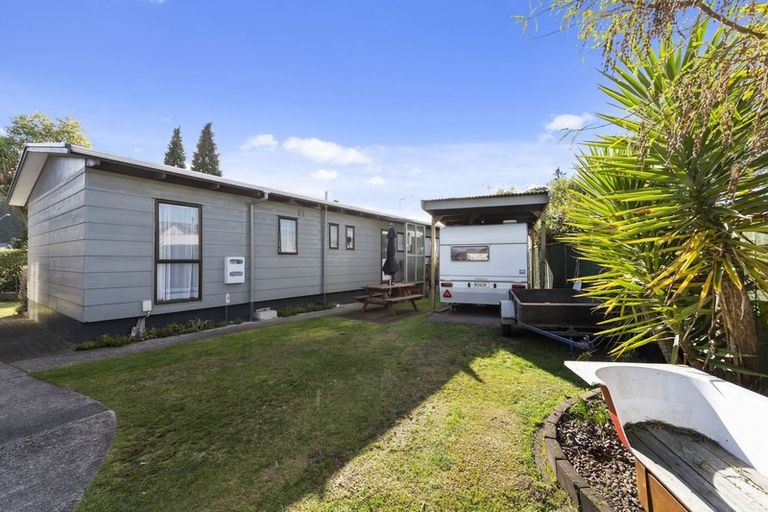 Photo of property in 26 Chapman Place, Fairy Springs, Rotorua, 3015