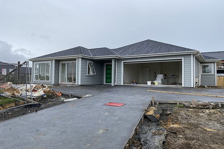 Photo of property in 25 Bankside Road, Silverdale, 0932