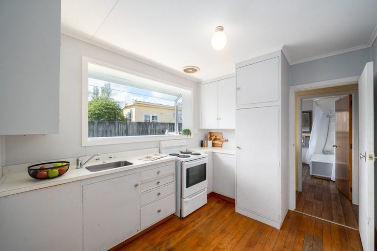 Photo of property in 6-8 Young Grove, Stokes Valley, Lower Hutt, 5019