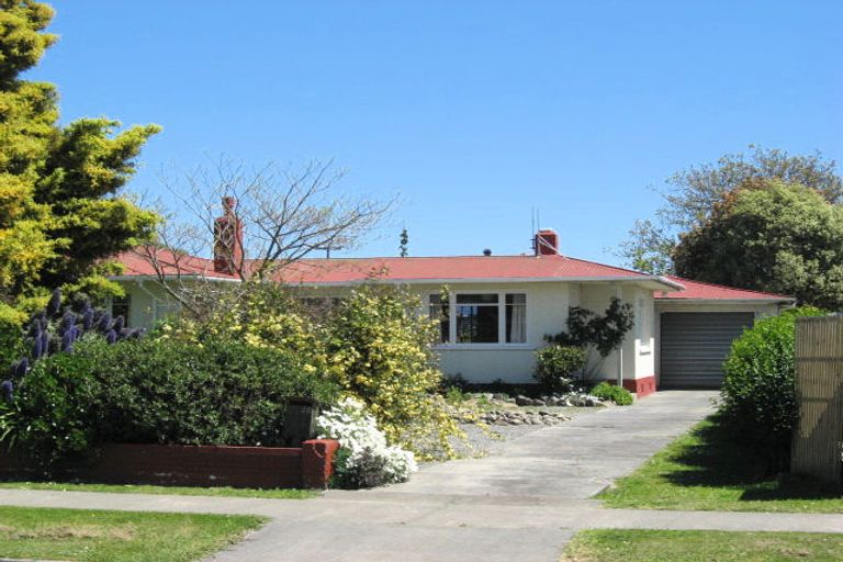 Photo of property in 16 Gascoigne Street, Riversdale, Blenheim, 7201