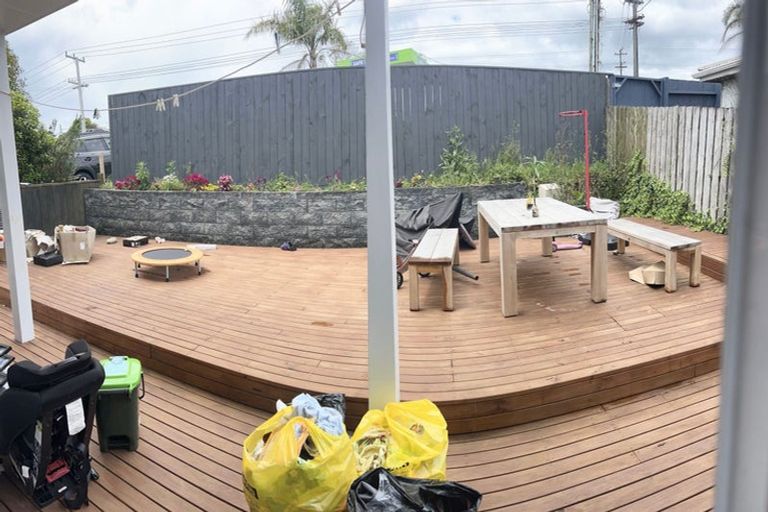 Photo of property in 640 Beach Road, Browns Bay, Auckland, 0630