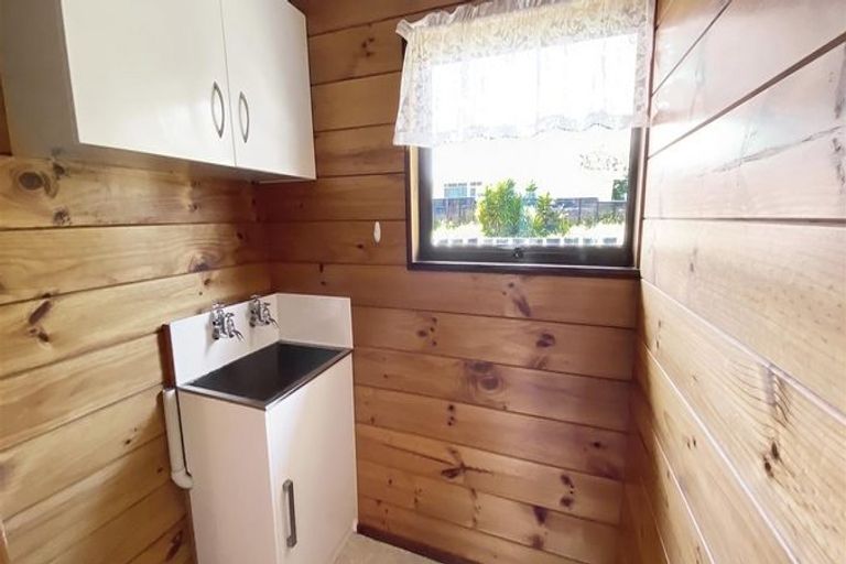 Photo of property in 14 Mckenzie Road, Owhata, Rotorua, 3010